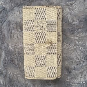 LV Key Holder Damier Azur Ct4102